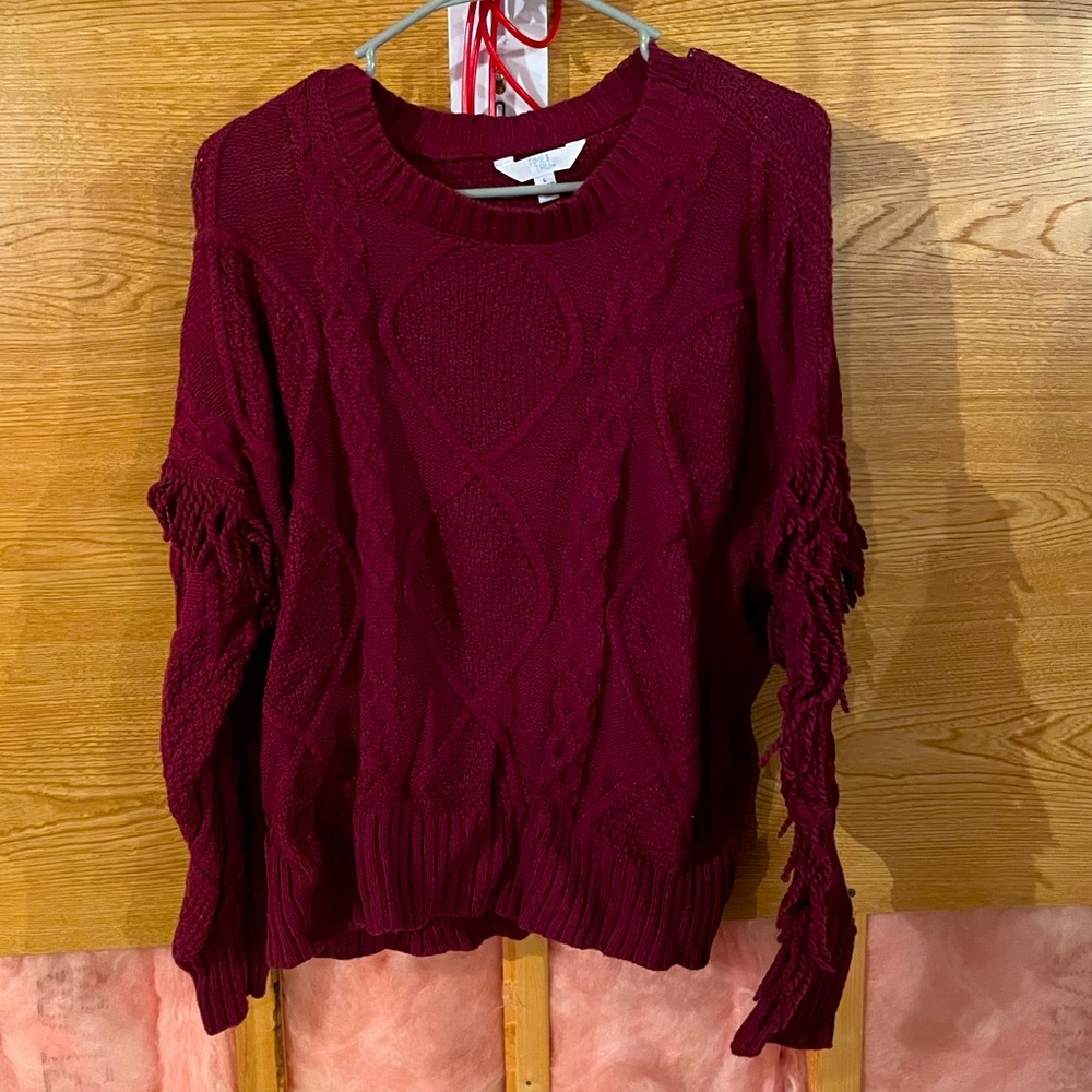Time and Tru Sweater Size Large Burgundy